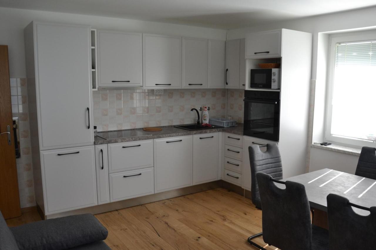 Apartma Ob Potoku Luče Εξωτερικό φωτογραφία