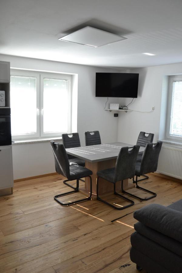 Apartma Ob Potoku Luče Εξωτερικό φωτογραφία